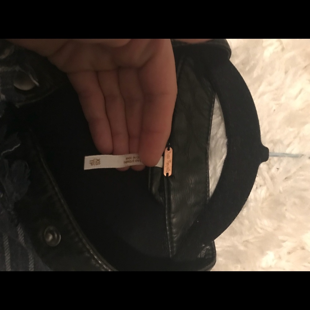 Free People Jacket - Picture 2 of 3